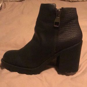 Mix No. 6 Black chunky Booties